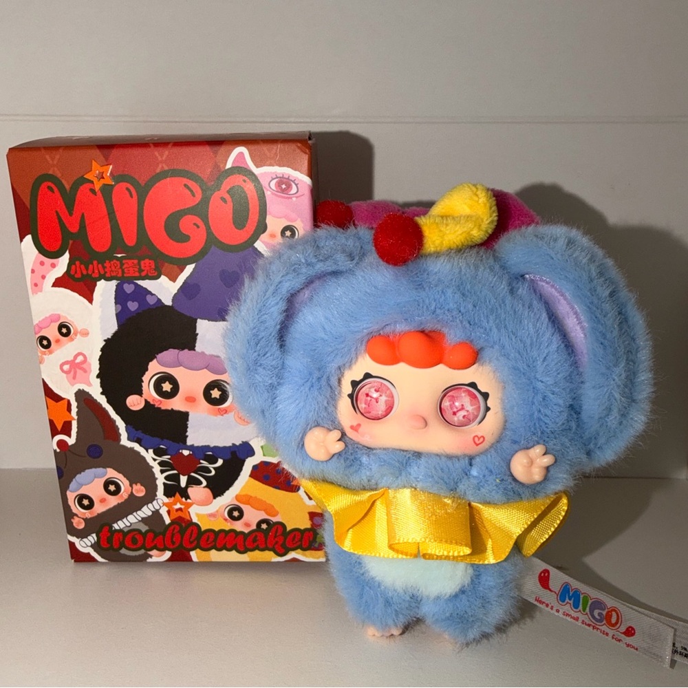 Migo Troublemakers — Circus Elephant